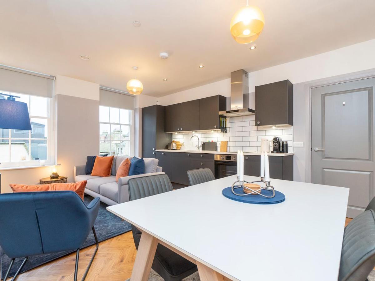 Pass The Keys Stunning 2 Bed Retreat In The Heart Of Bath Apartment Exterior photo