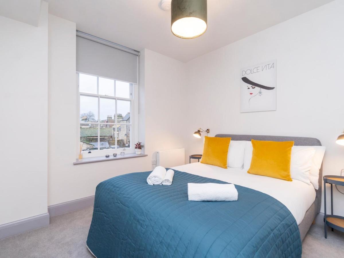 Pass The Keys Stunning 2 Bed Retreat In The Heart Of Bath Apartment Exterior photo