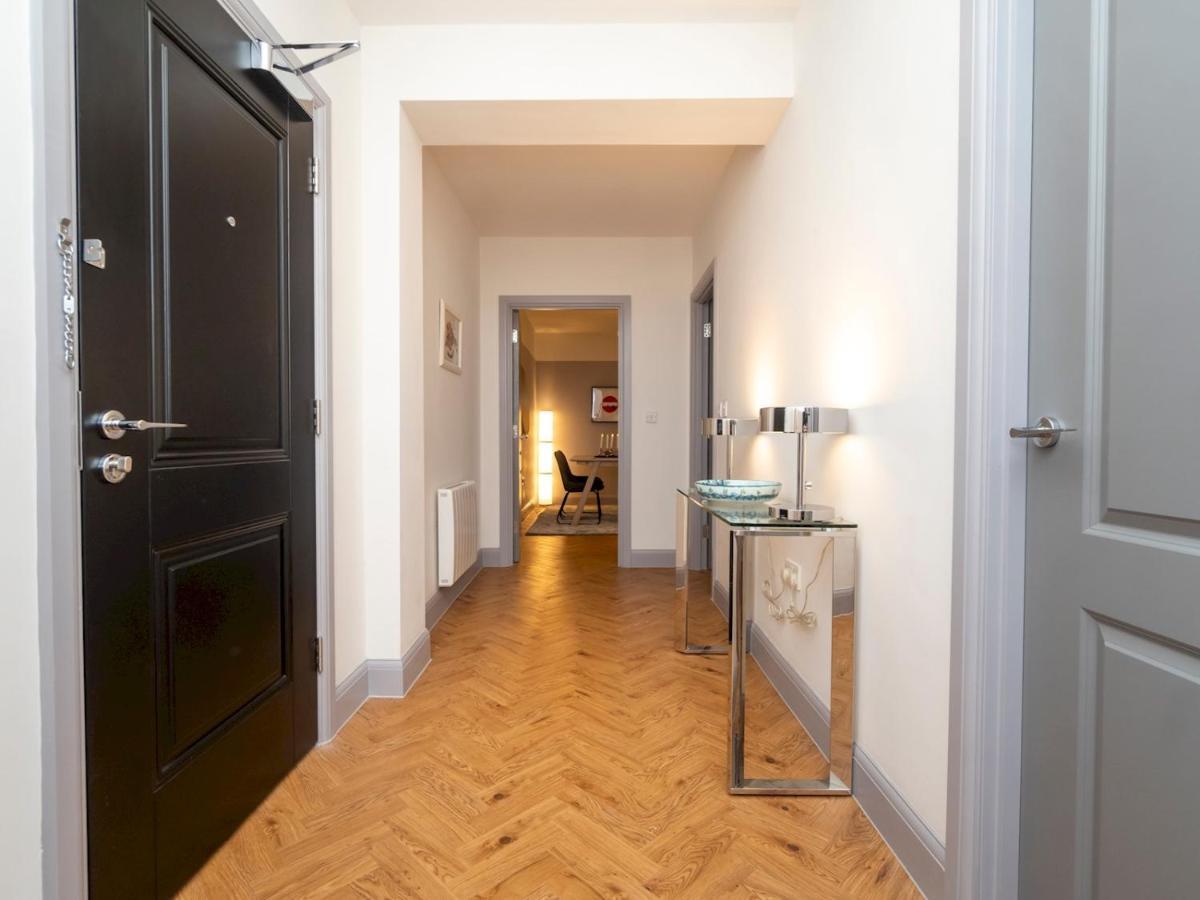 Pass The Keys Stunning 2 Bed Retreat In The Heart Of Bath Apartment Exterior photo